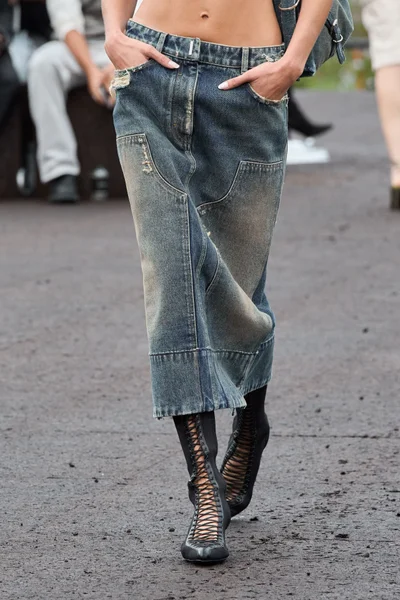 Look 122